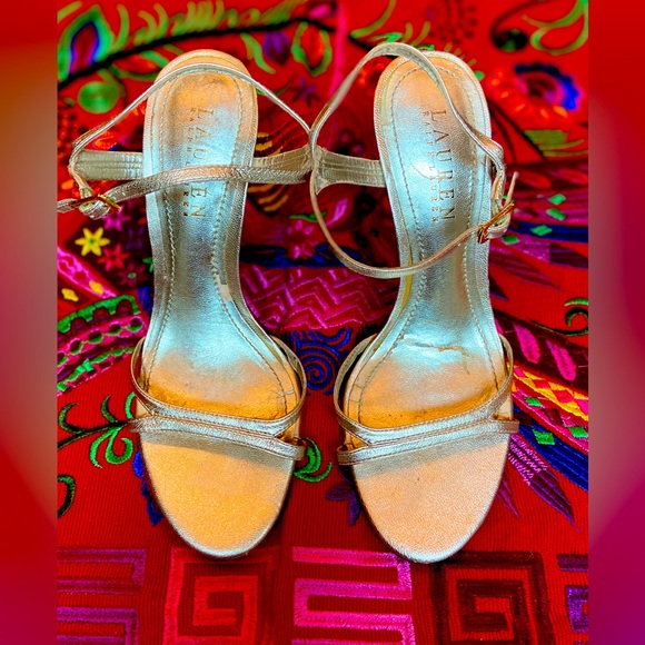 Ralph Lauren silver size 5M heels - Picture 1 of 8